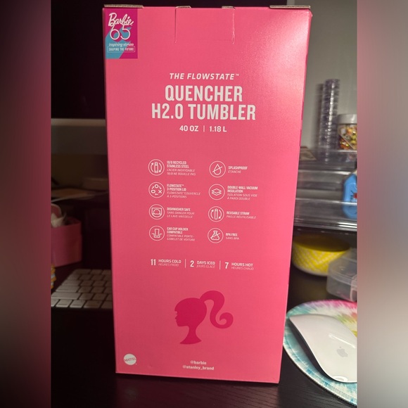 Stanley x Barbie, brand new in box - Picture 2 of 3